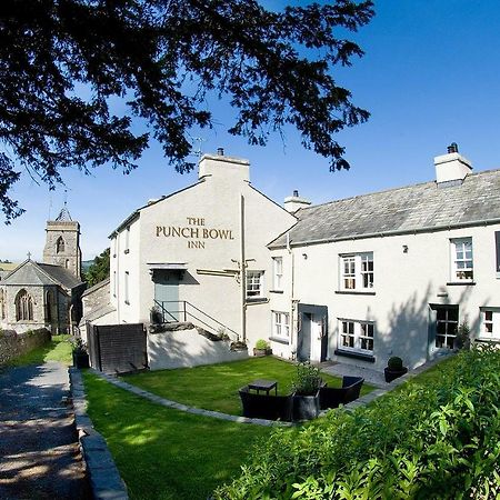 The Punch Bowl Inn Kendal Exteriér fotografie