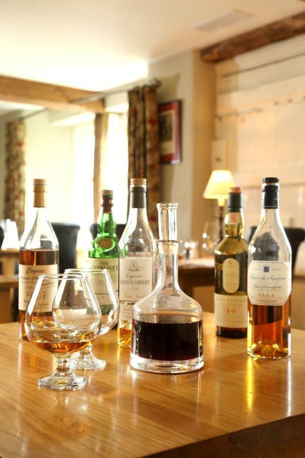 The Punch Bowl Inn Kendal Exteriér fotografie